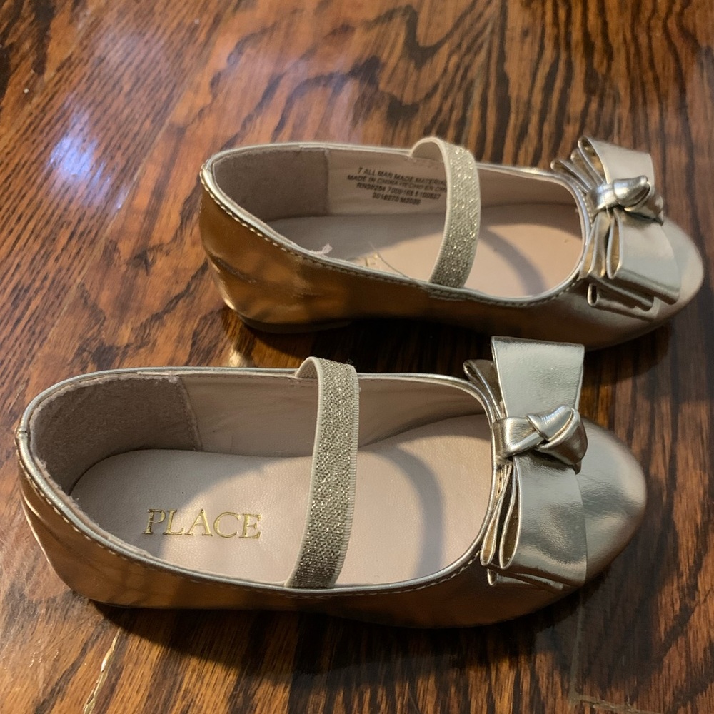 gold toddler flats with bow